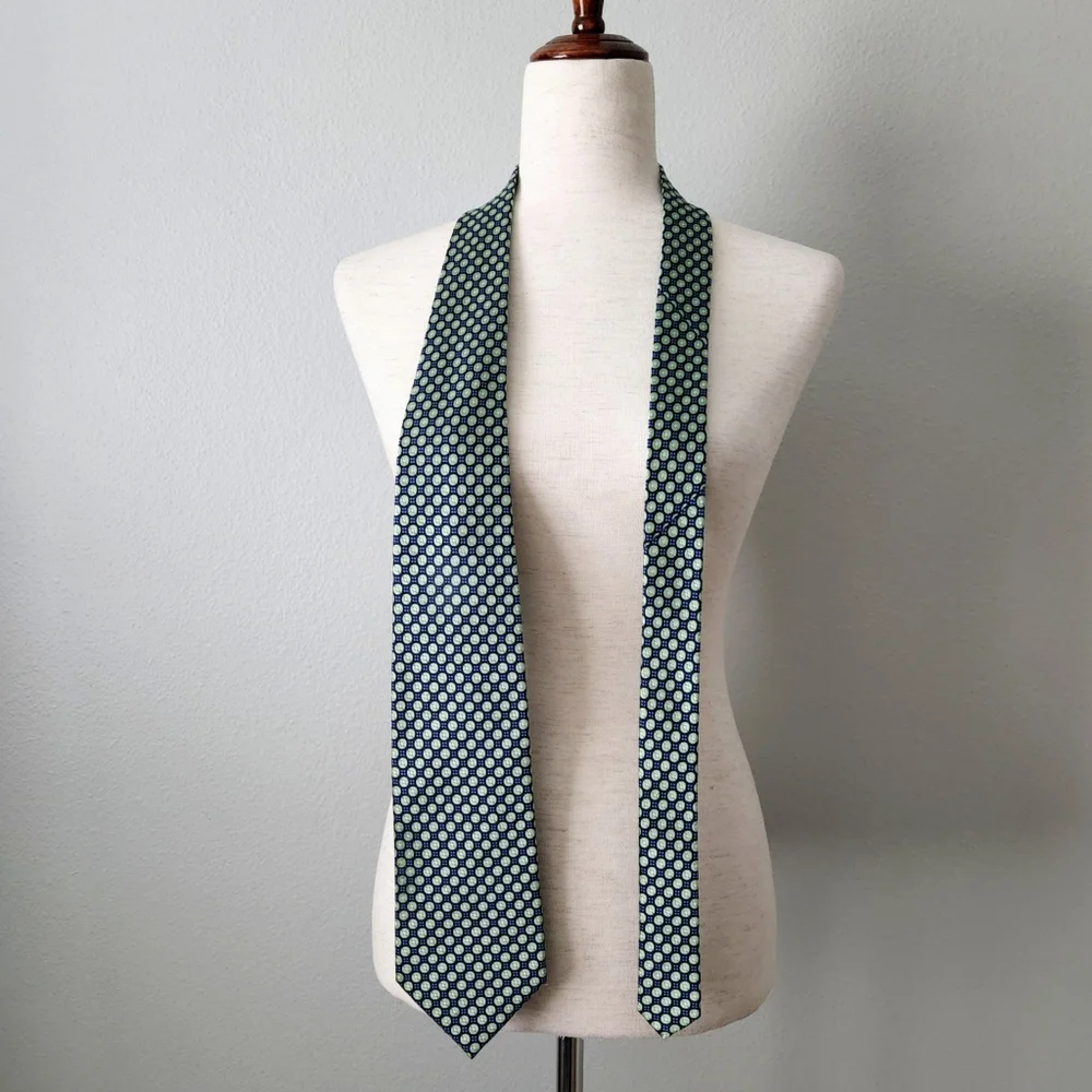 100% Silk Hand Made Mens Necktie, Green & Blue Pattern